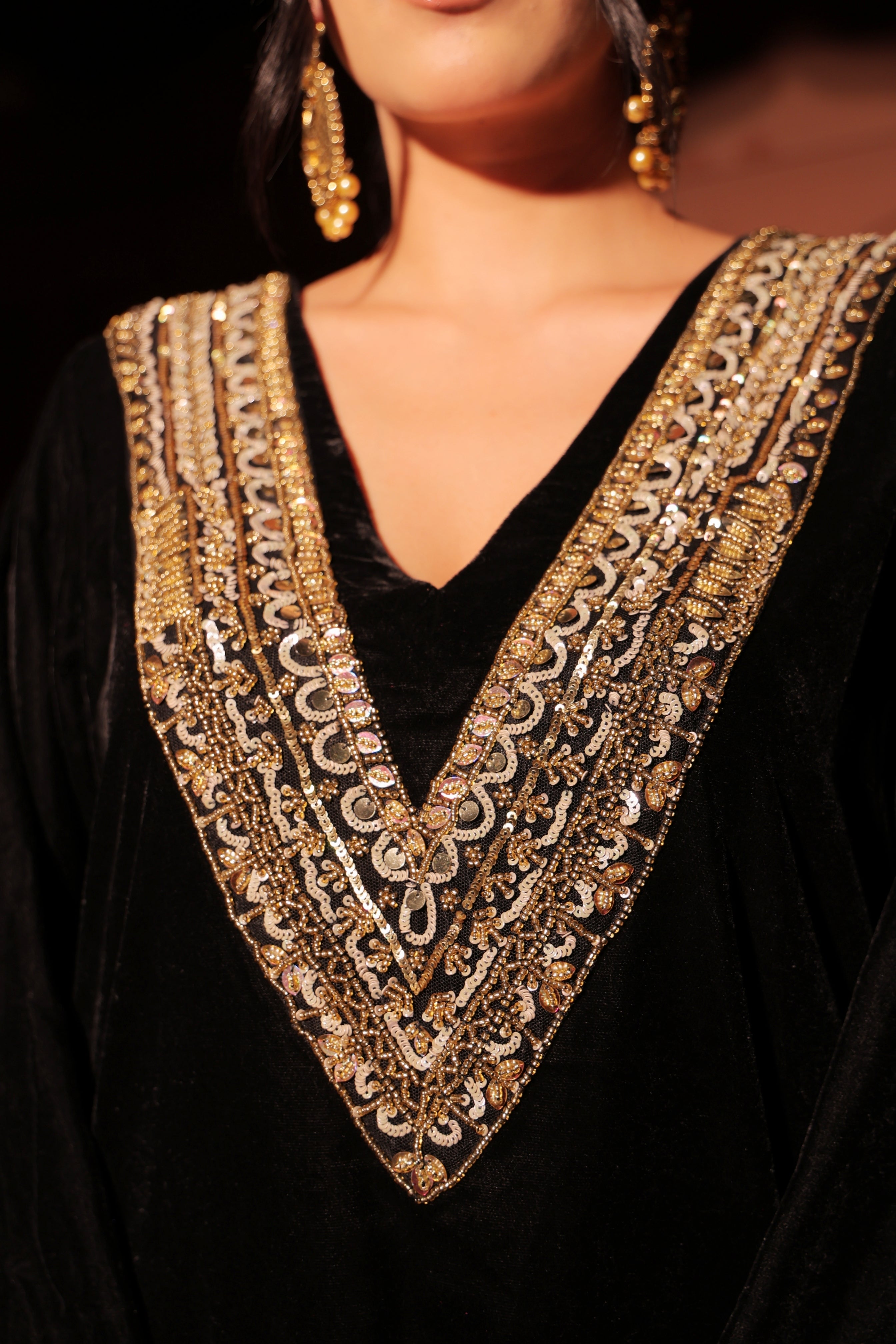 Black Embellished Velvet Kurta Set